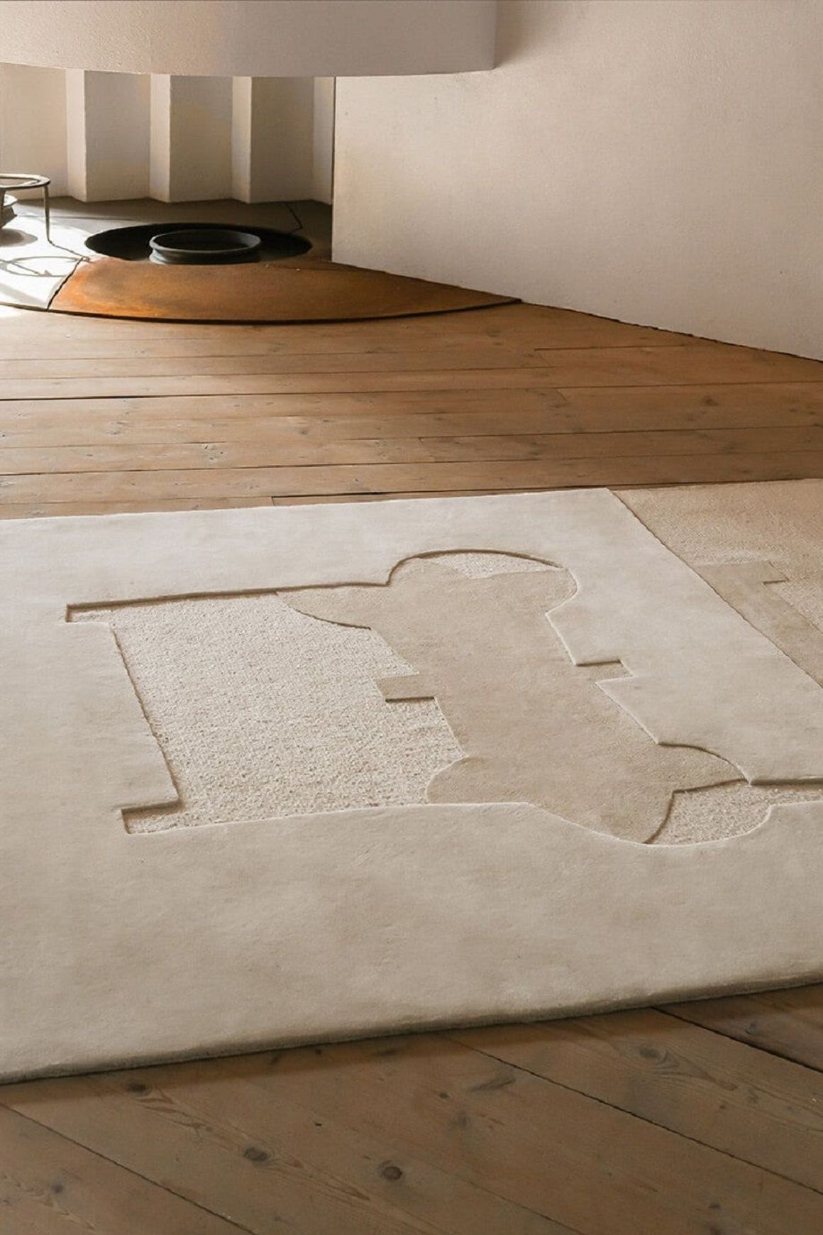 Chillida Gravitación 1997 by Nanimarquina