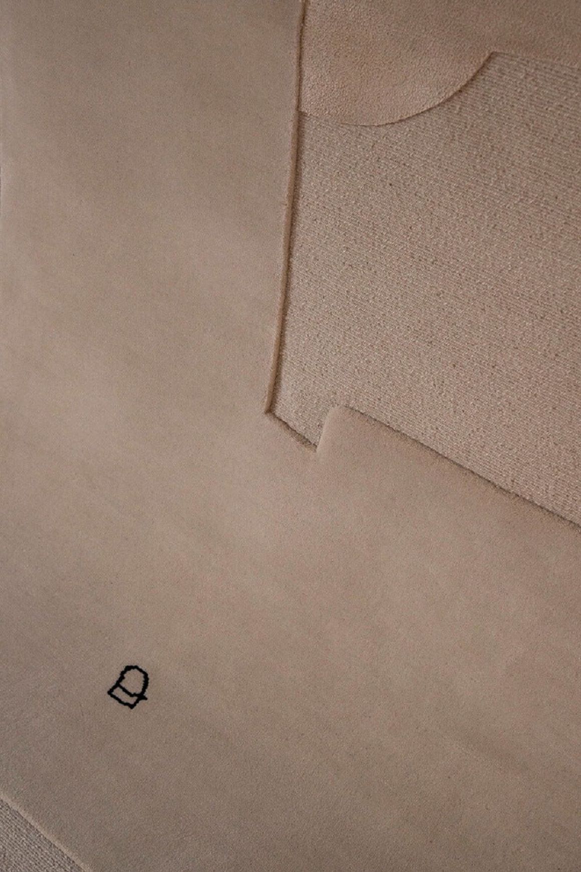 Chillida Gravitación 1997 by Nanimarquina