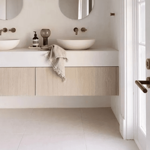 Lava Bianco 600x600mm | Tile