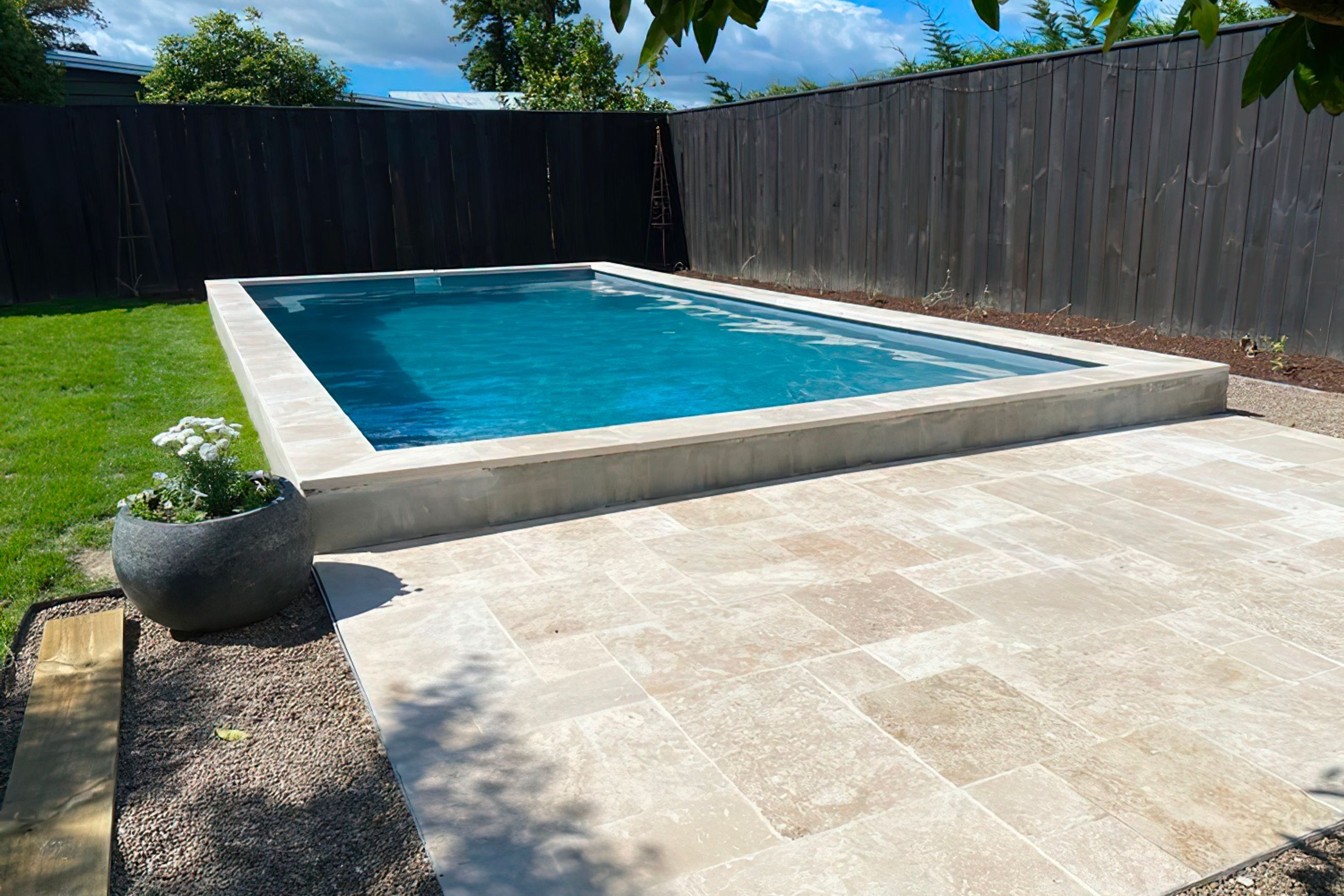 Classic Travertine | Tiles