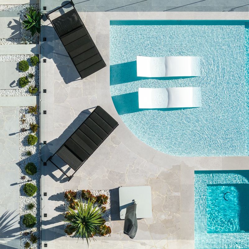 Luna Chiaro Limestone Crazy Paving