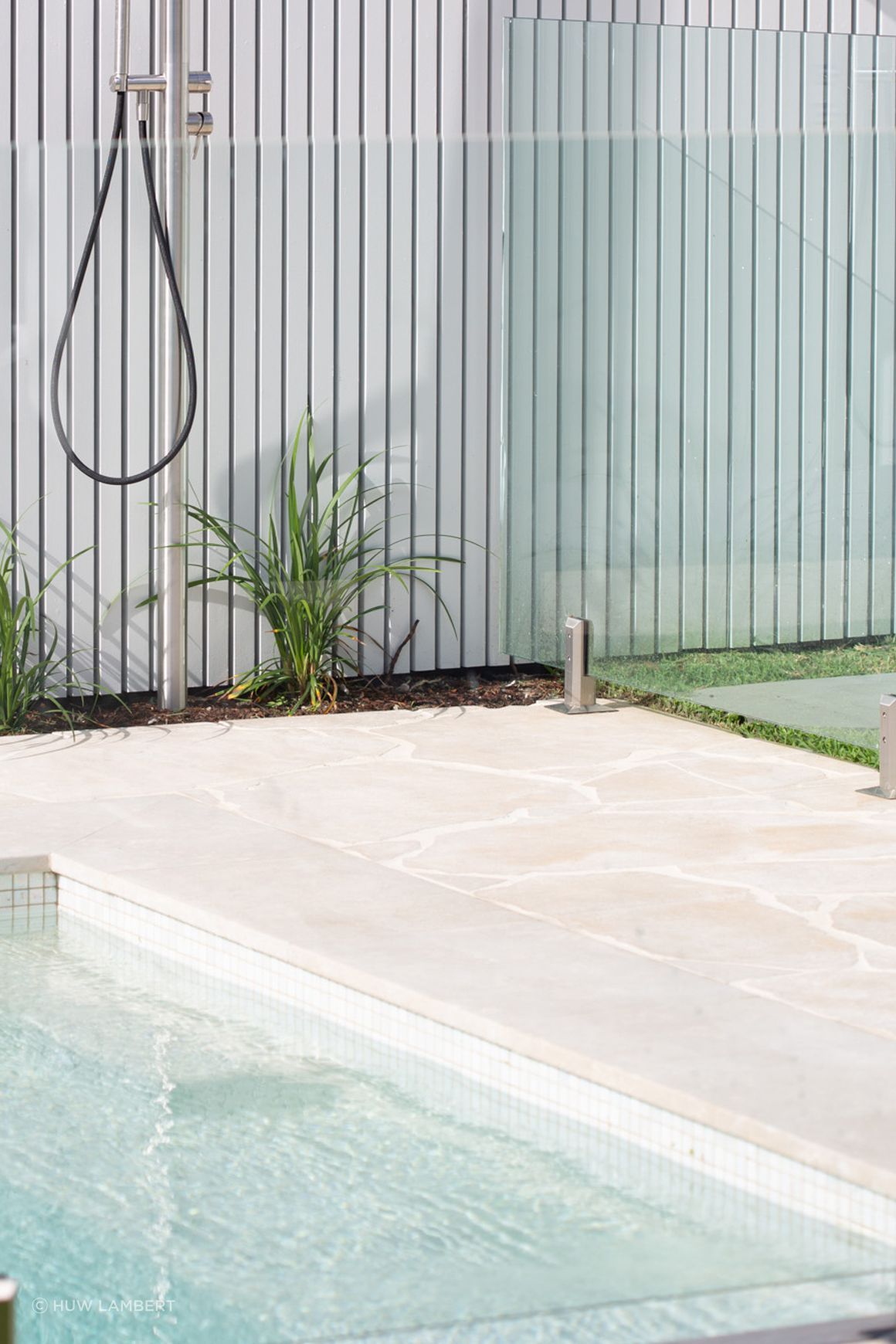 Cathedral Limestone Crazy Paving