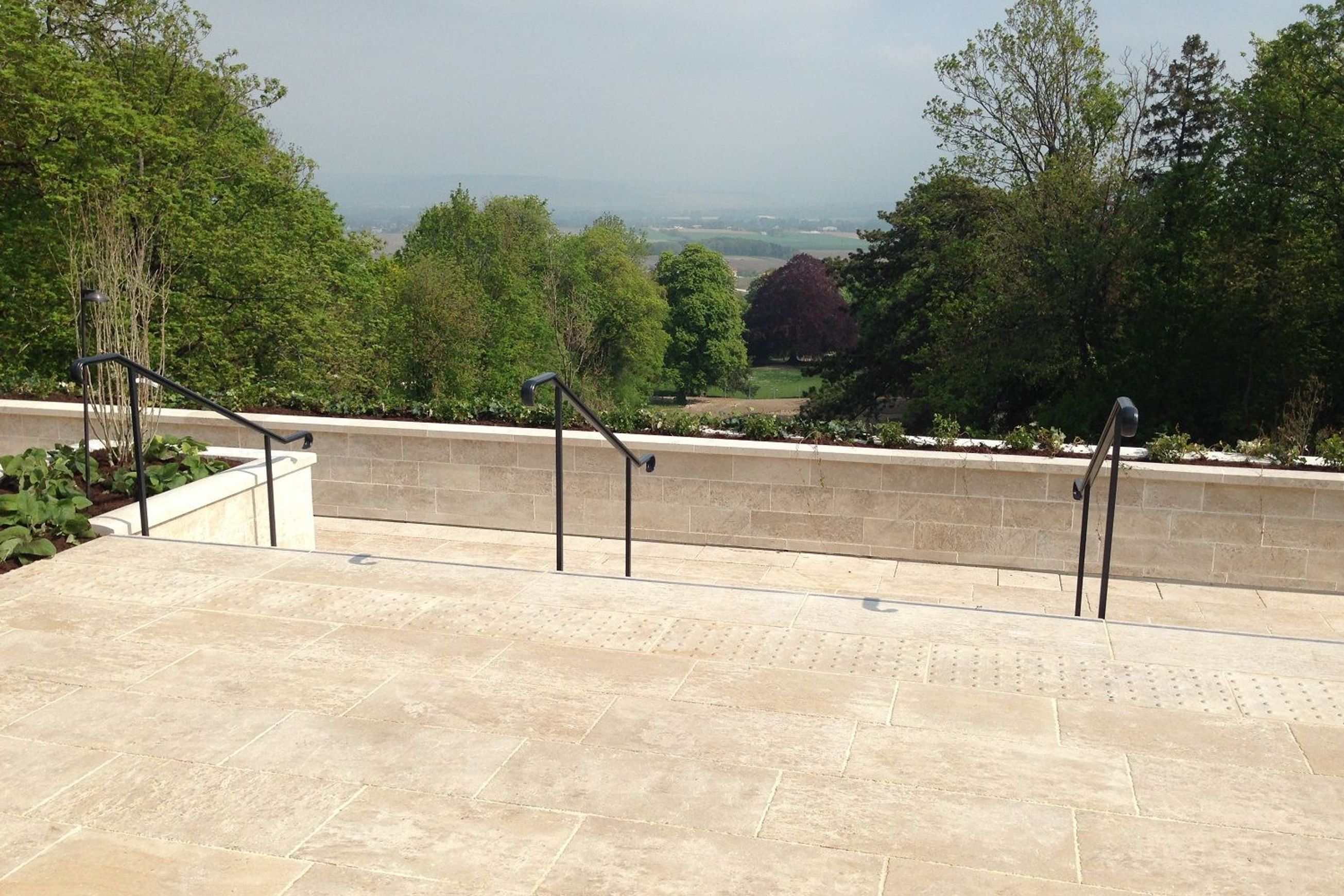 Ampilly French Limestone