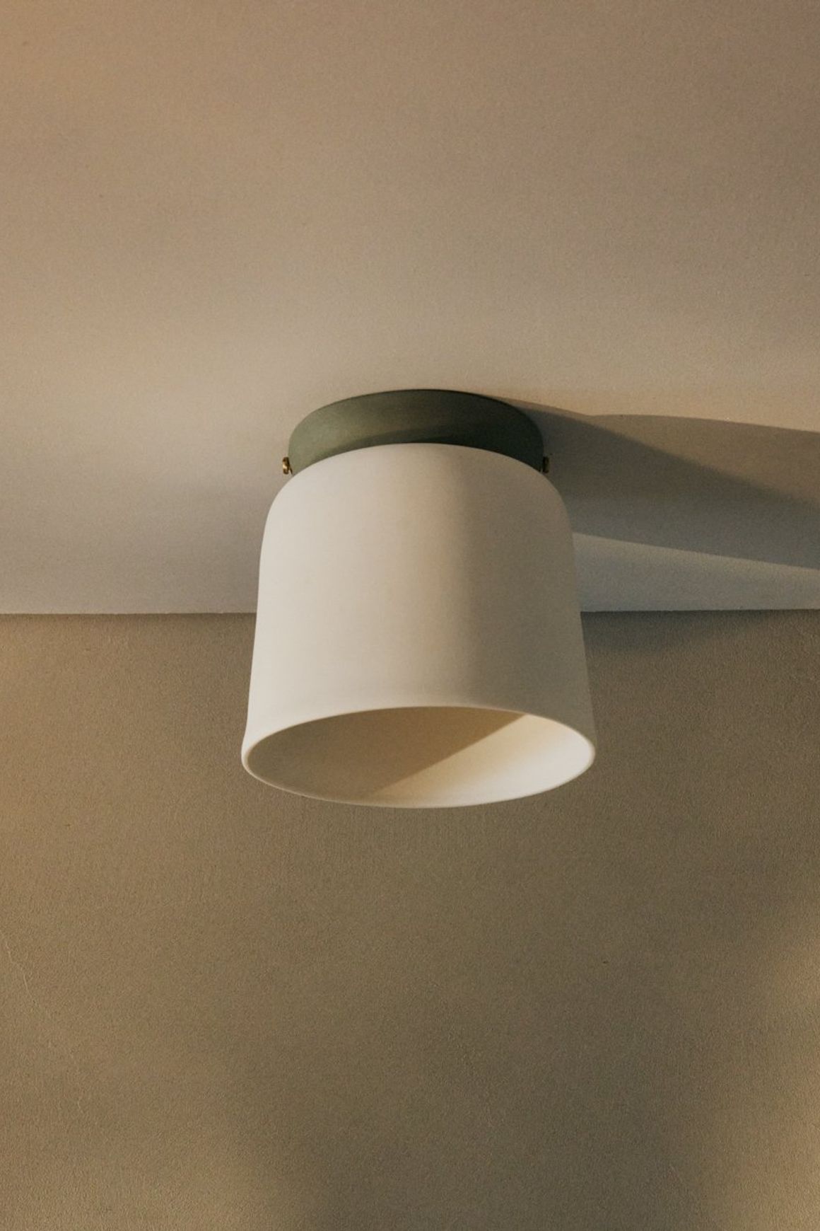 Dawn Ceiling Mount Light