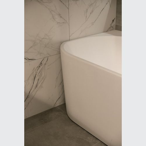 Bianca Acrylic Bath 1700 | Finish Options