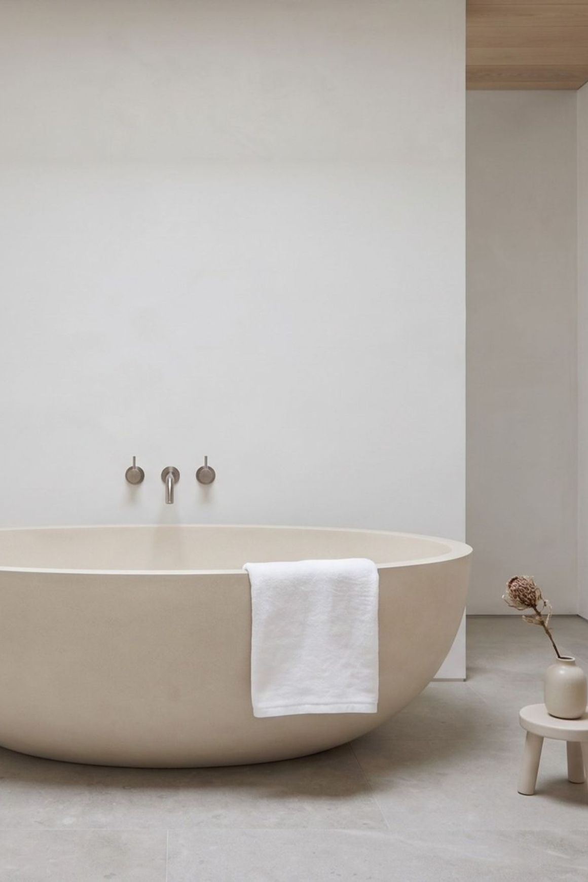 Rubens - Stone Composite Bath