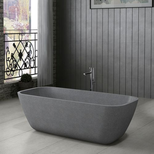 Chelsea Bathtub by Pietra Bianca