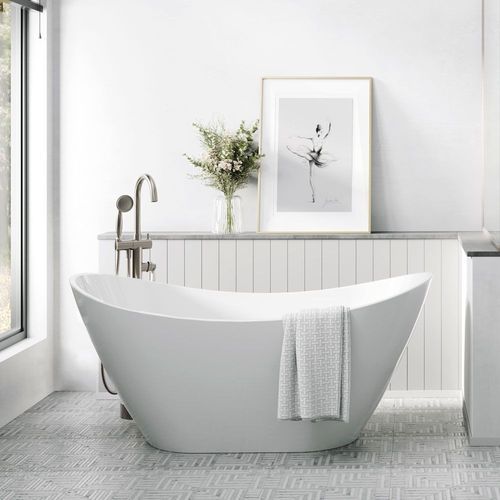 Paola Freestanding Acrylic Bath