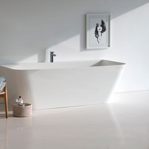 Patinato Petite ClearStone Back-to-Wall Bath