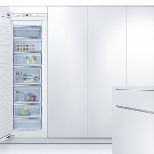 BOSCH | Series 6 Built-in Freezer