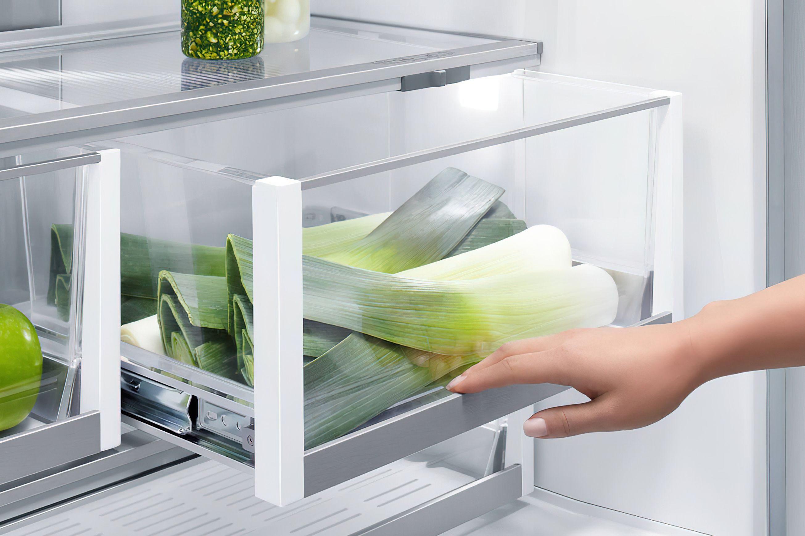 F&P Integrated French Door Fridge Freezer Ice & Water