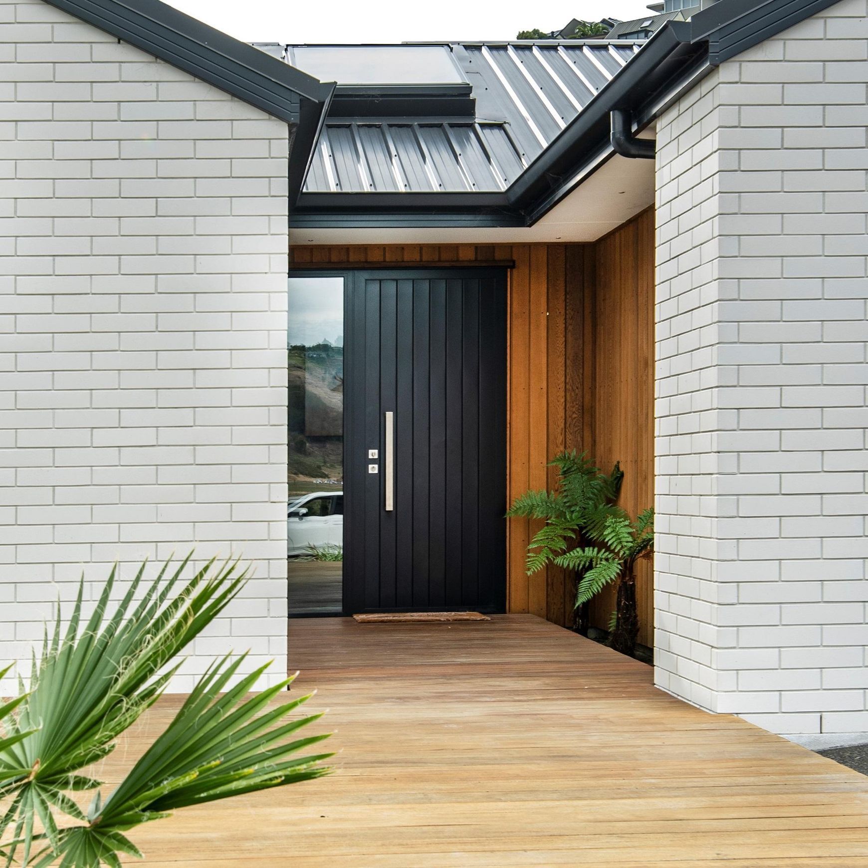 Strata TGV Aluminium Modern Entrance Doors