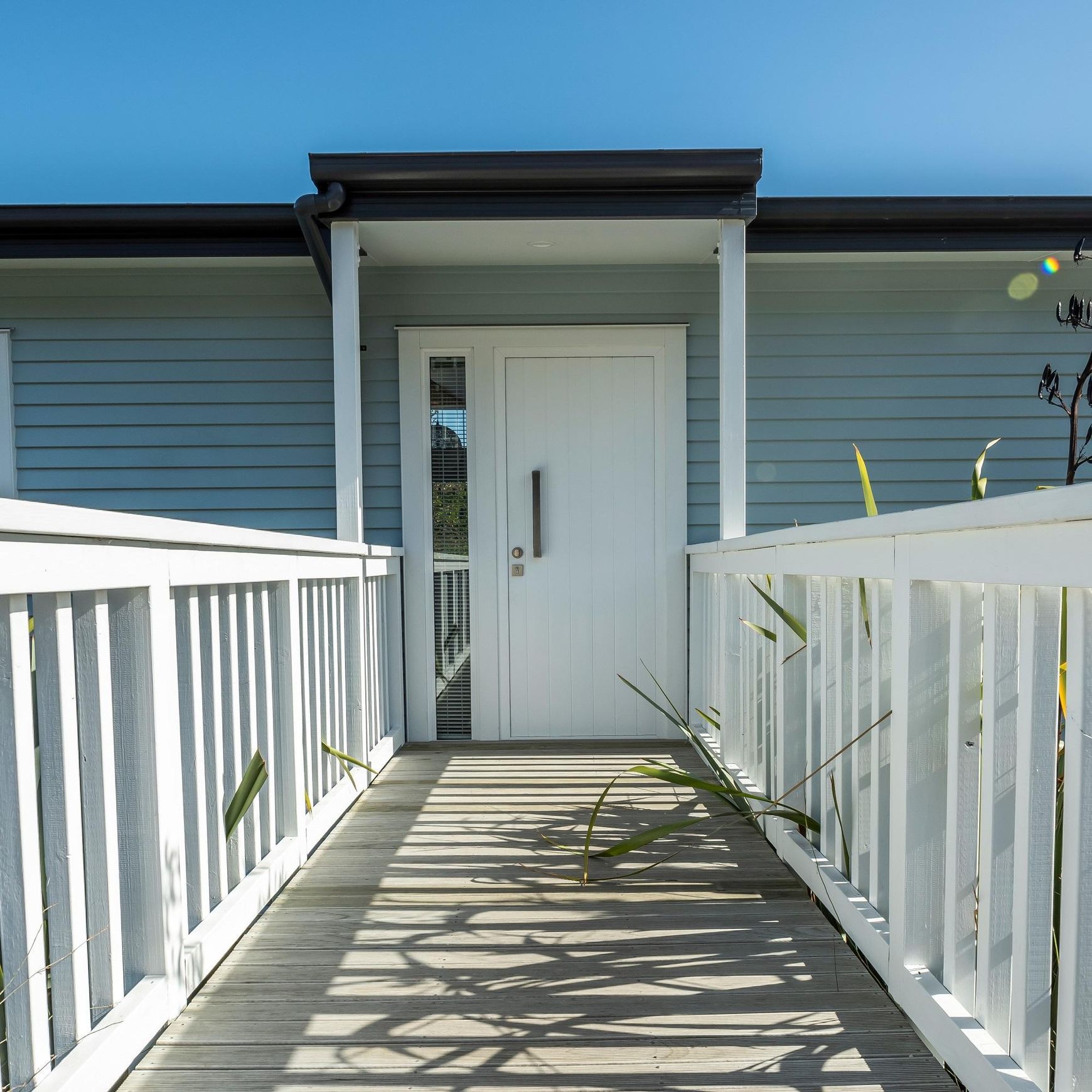Strata TGV Aluminium Modern Entrance Doors