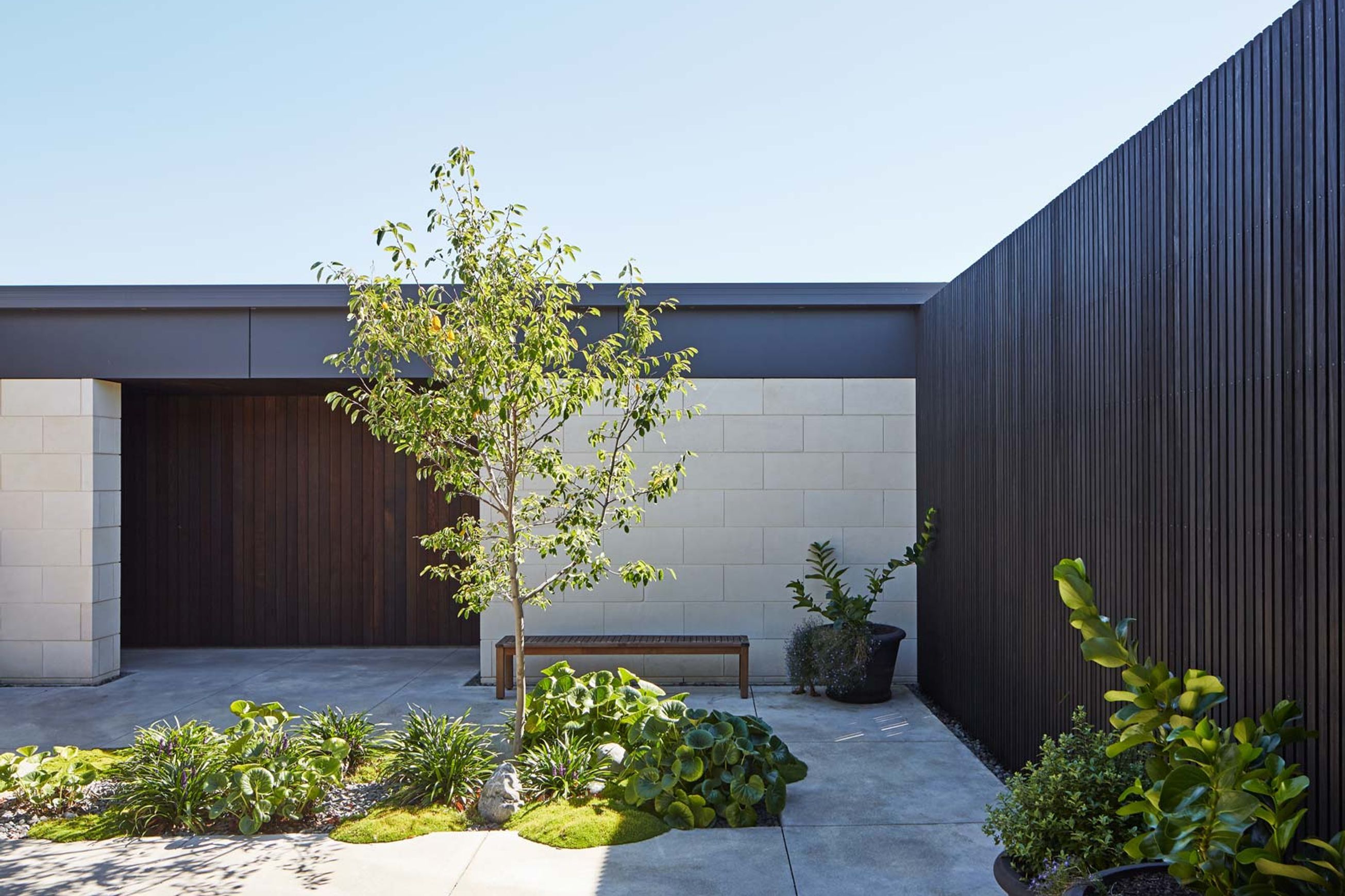 Landscaping Ōamaru Stone
