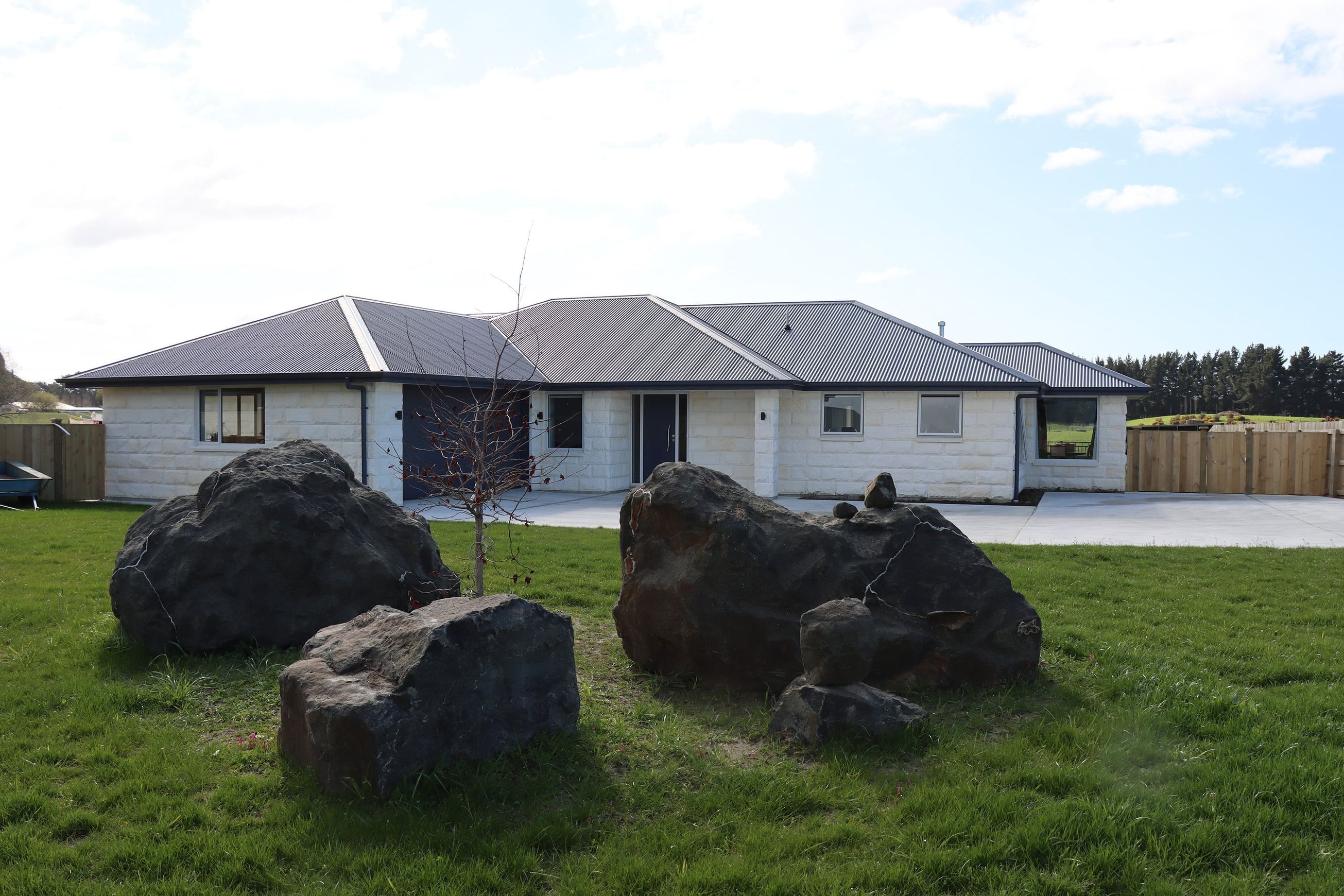 Landscaping Ōamaru Stone