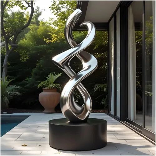 Mira Sculpture