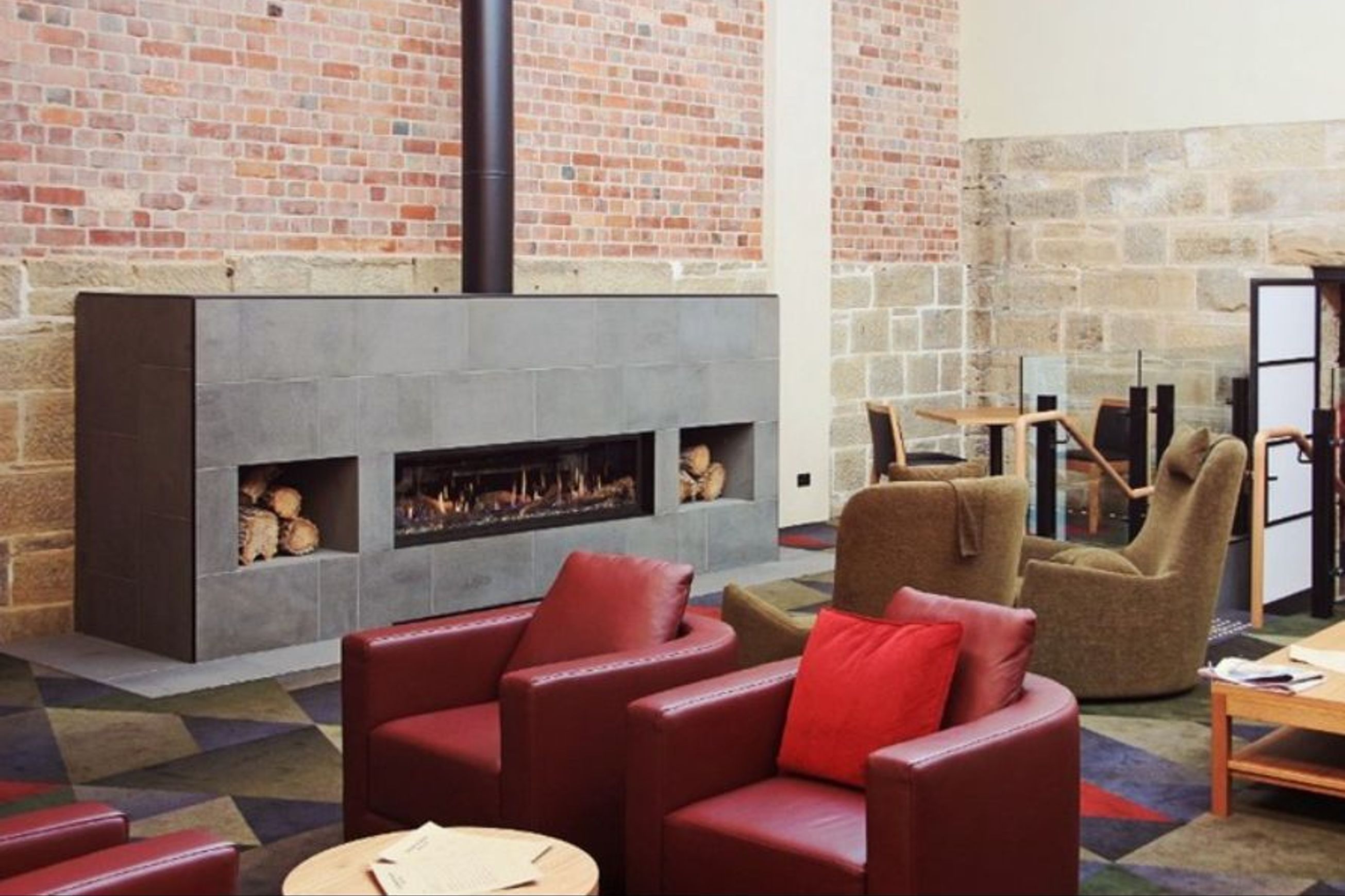 Mezzo Series | Gas Fireplace