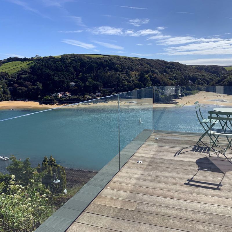 Edgetec® PosiGlaze™ Frameless Glass Balustrade
