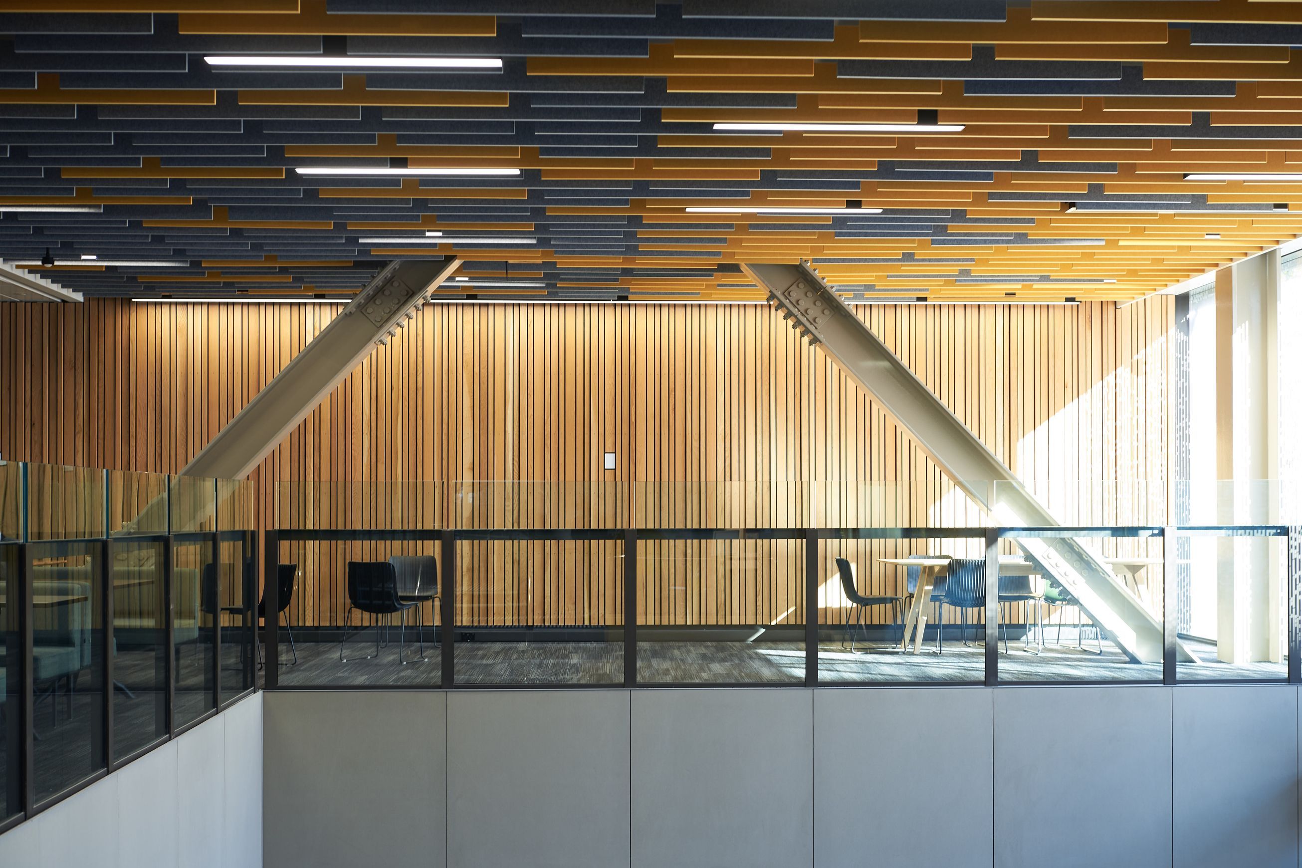 Artemis™ | Disc and Post Glass Balustrade
