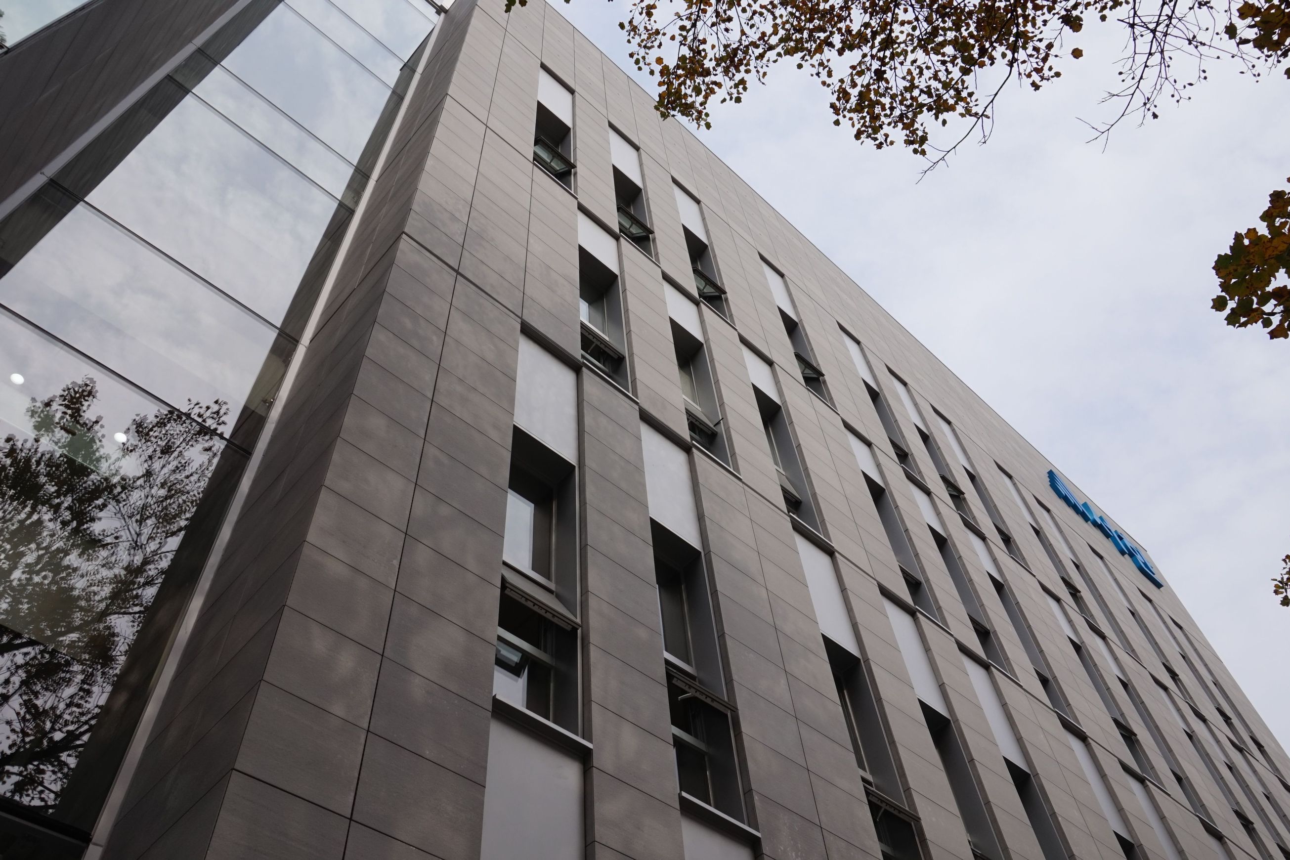Frontek Porcelain Facades