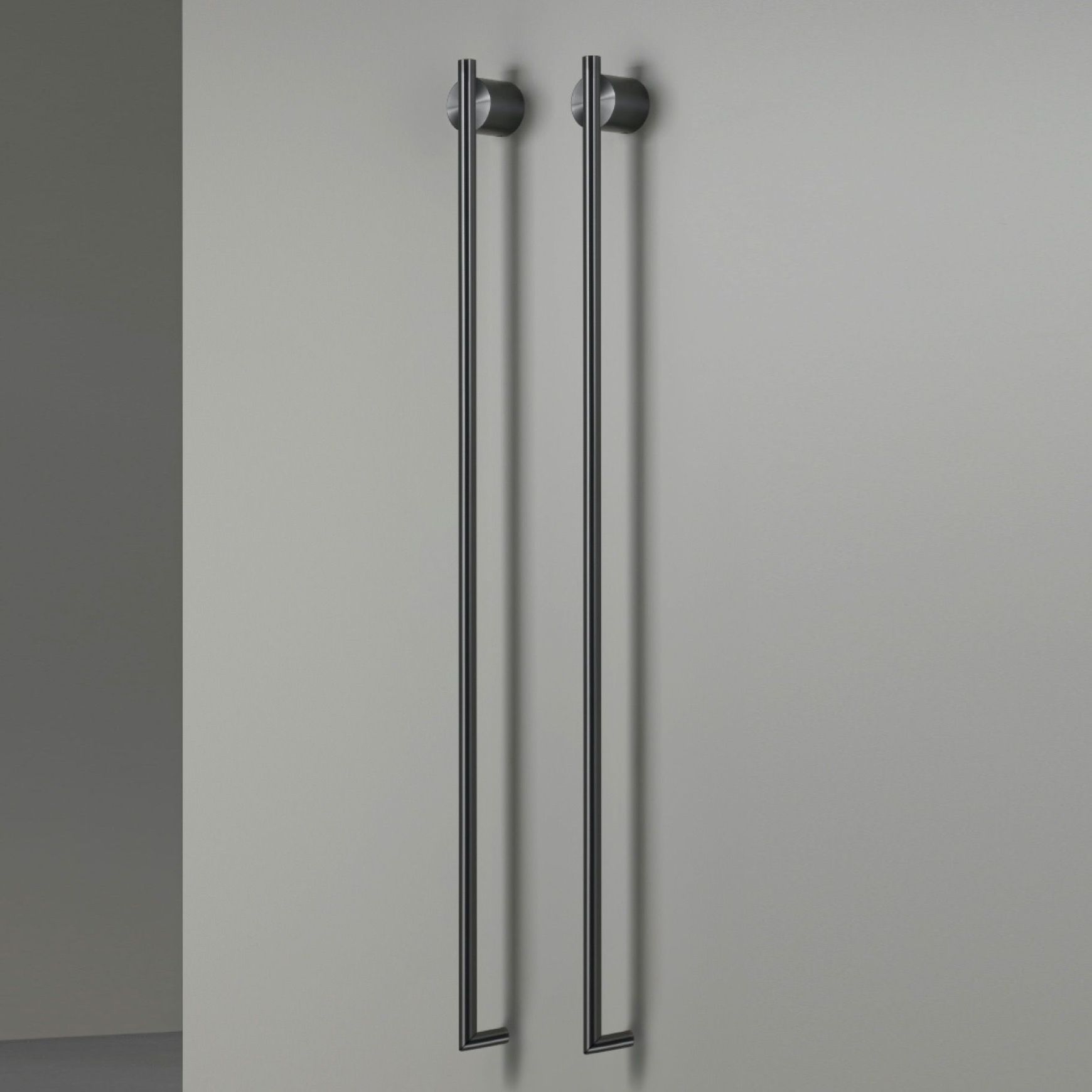 EQUILIBRIO Towel Warmer by CEA