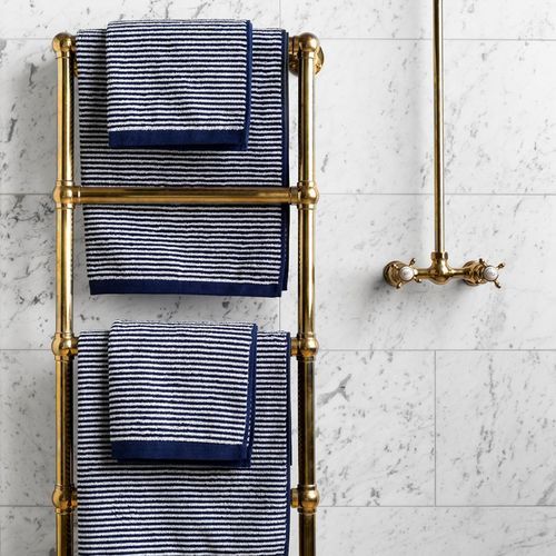 Hawthorn Hill Floor Mounted Towel Warmer