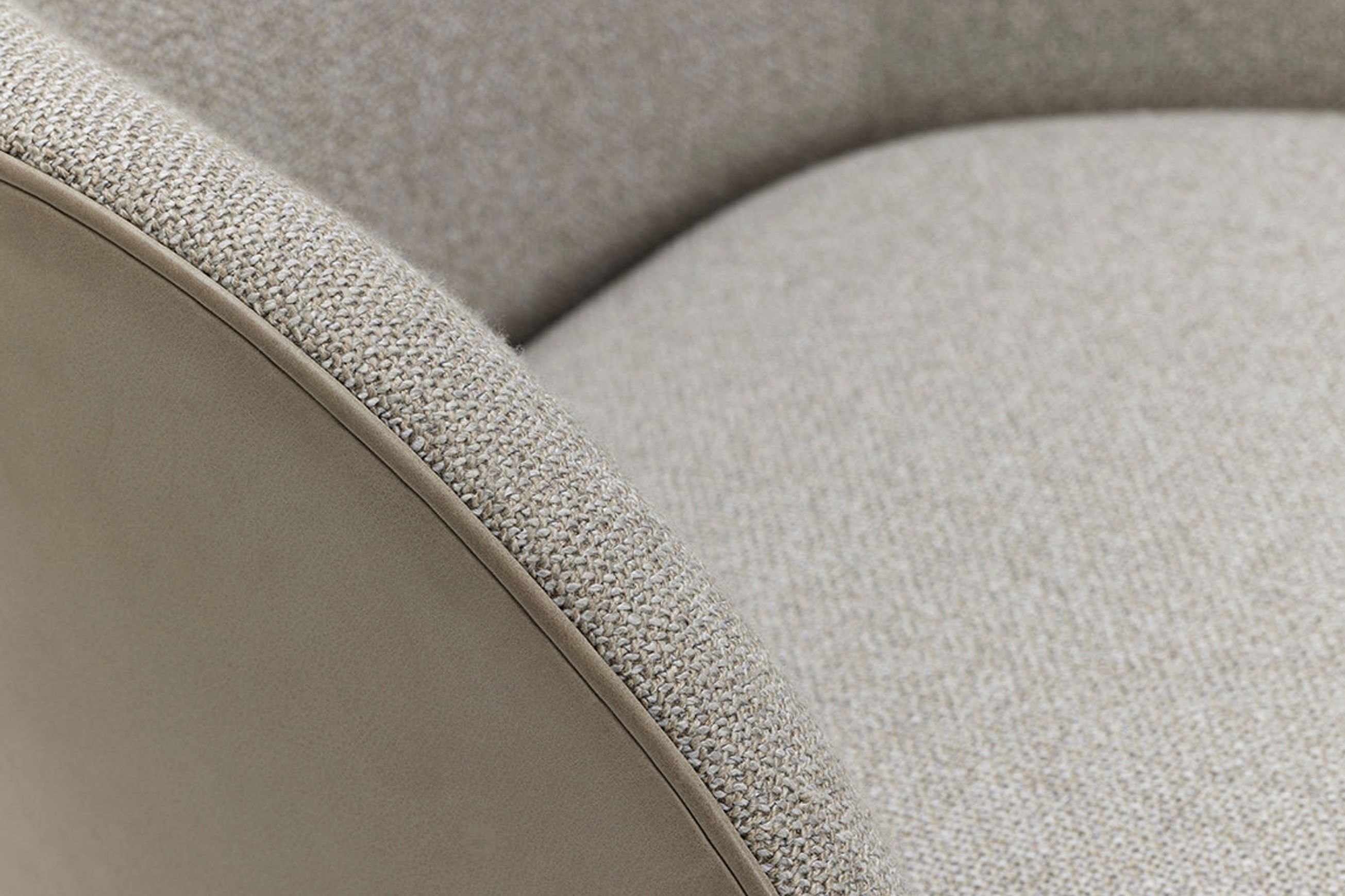 GlenAire | Low Back Swivel Chair