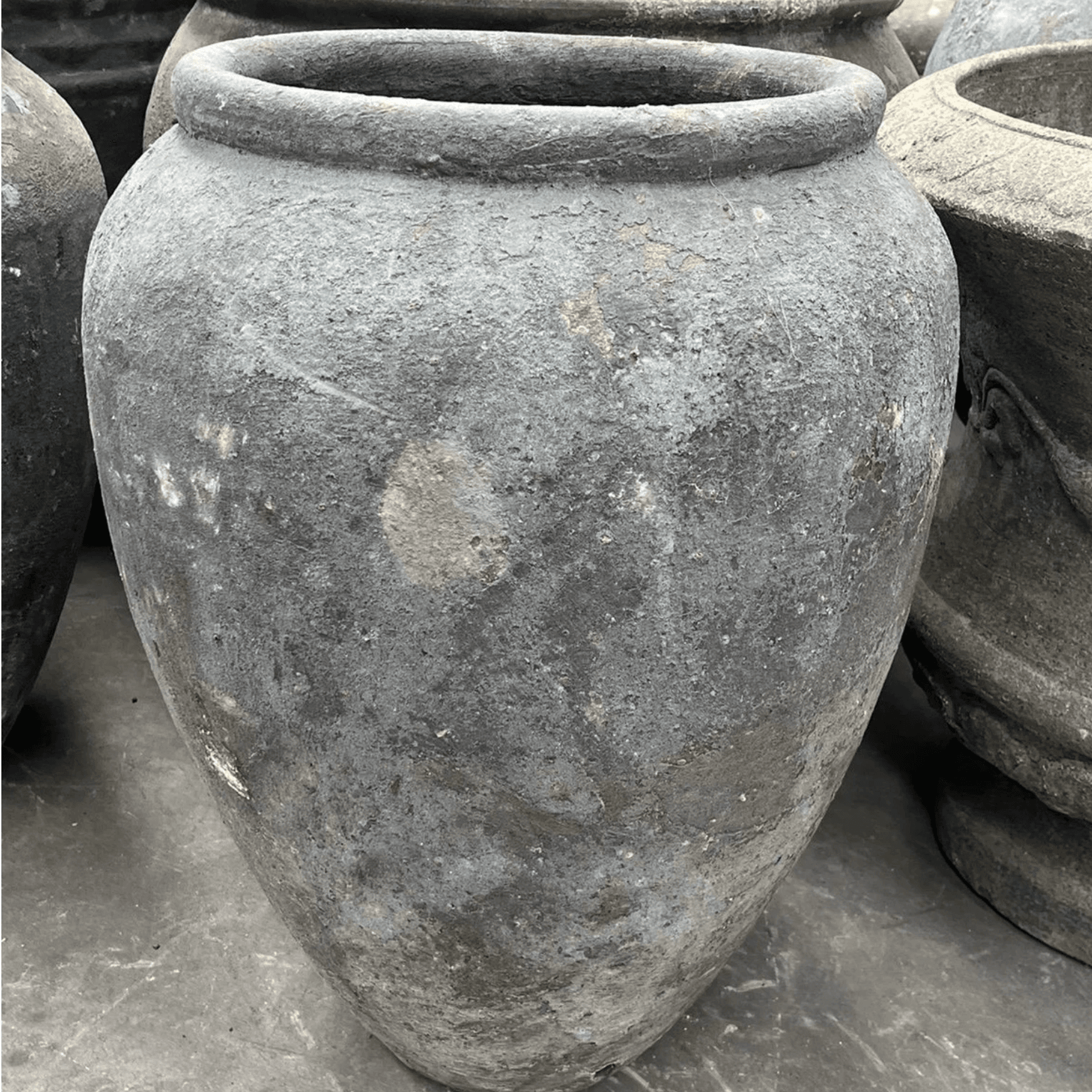 Atlantis - Water Jar