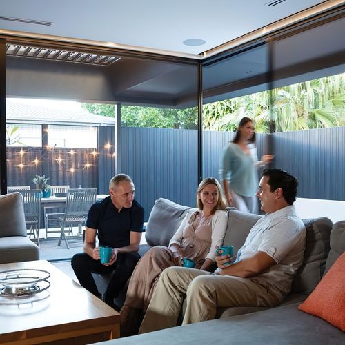 Centor S4 Corner Insect Screen and Blind