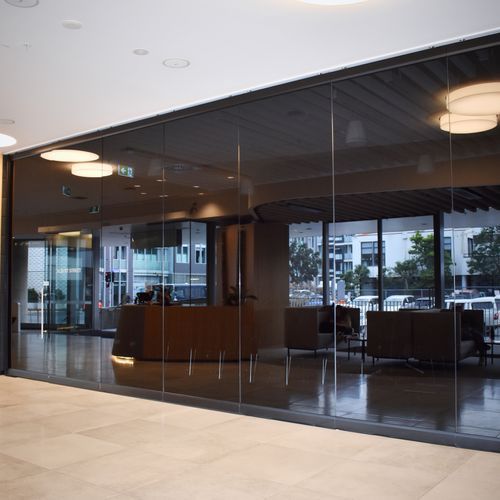 GlassSeal Series Glass Operable Walls