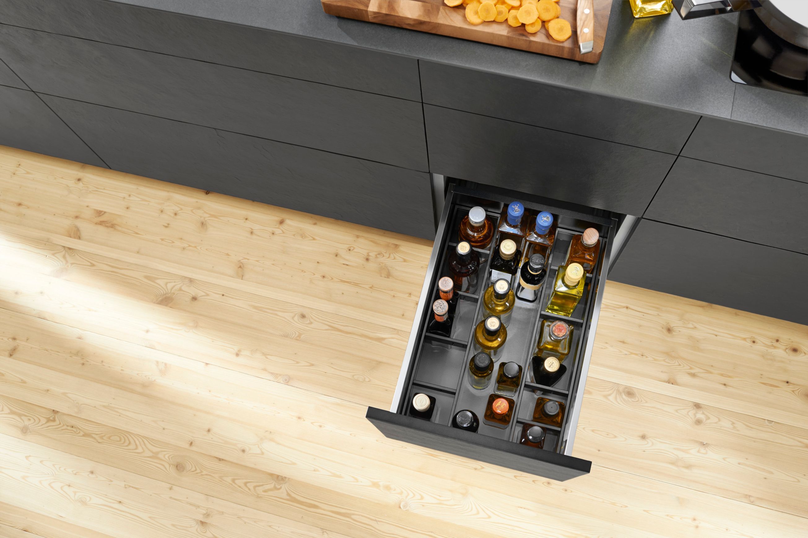 Bottle Set for Narrow Steel Frame