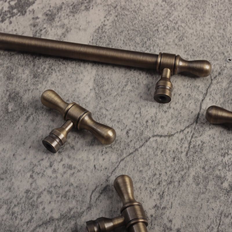 KT&CO Kitchen cabinet handles antique aged brass Clovelly