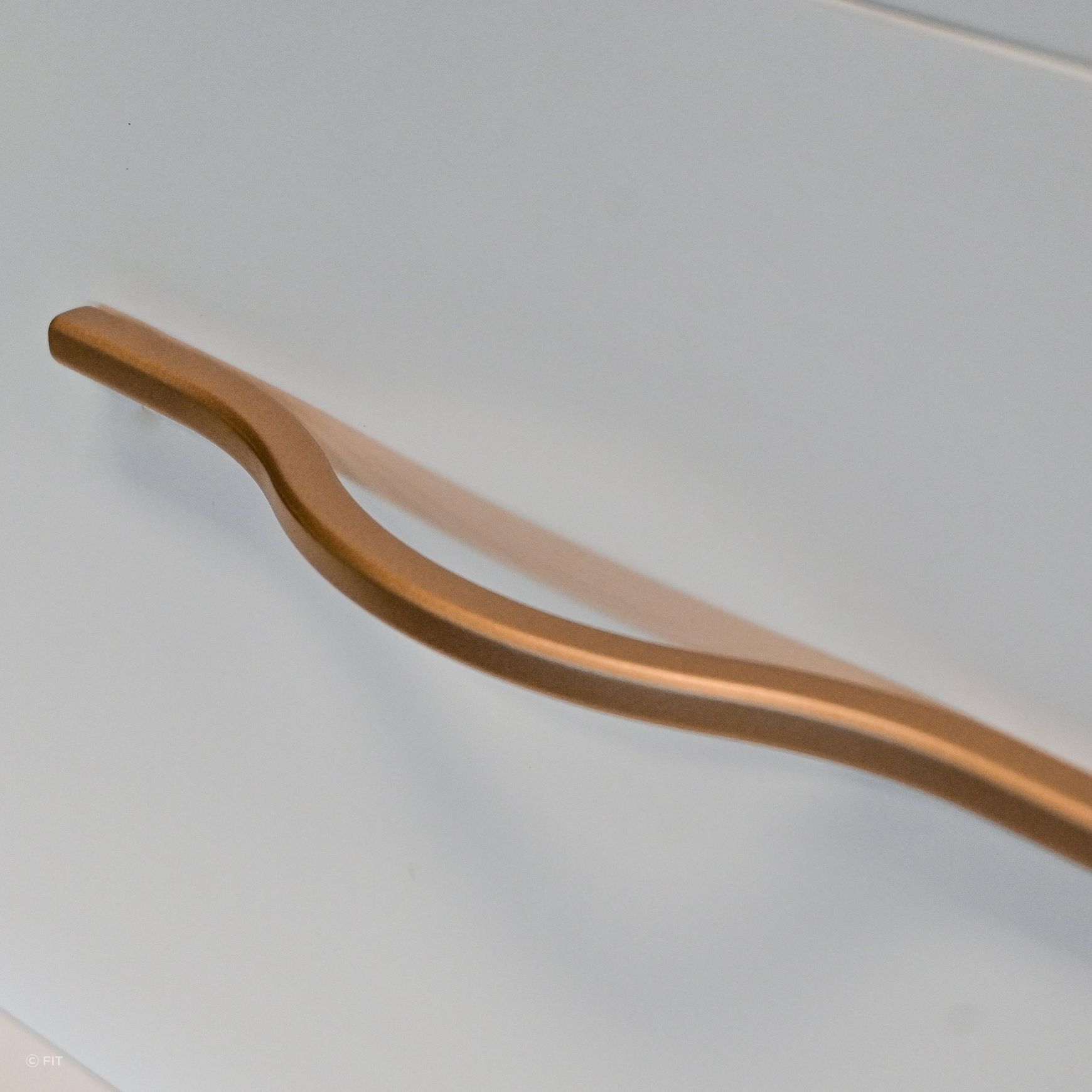 Capri Bow Handle