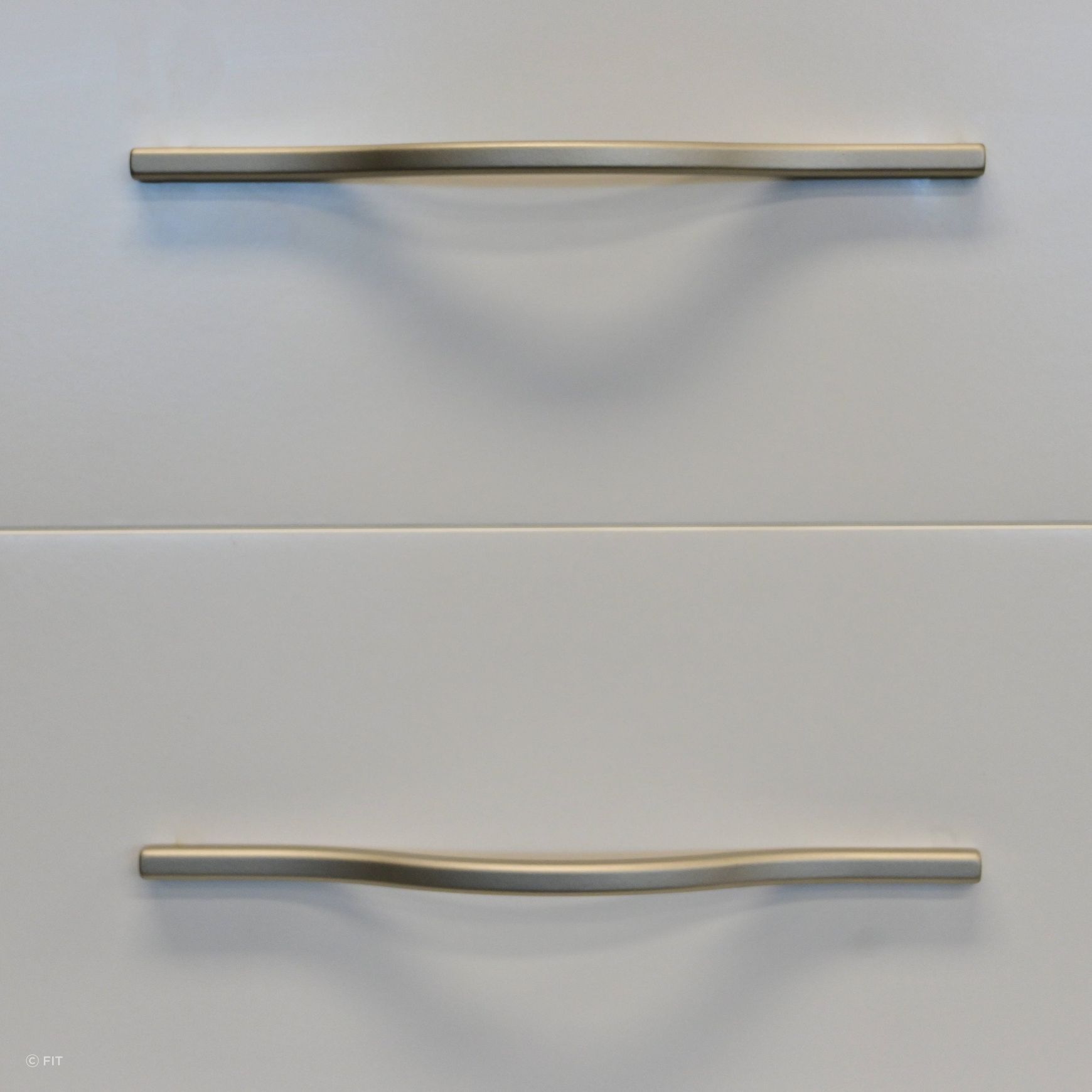 Capri Bow Handle