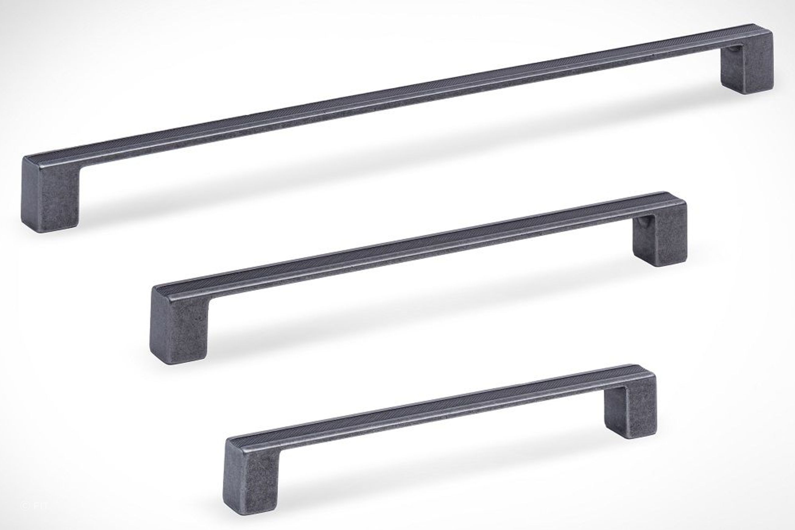 Cabinet Handles & Knobs