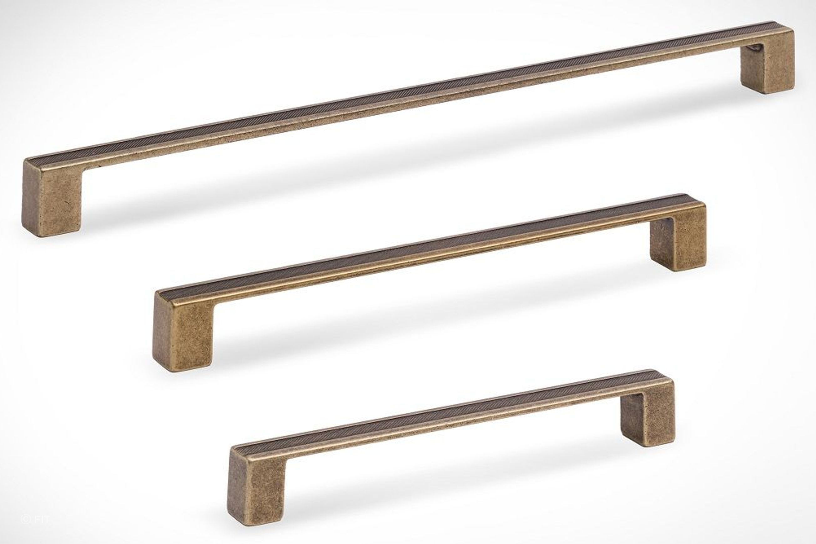 Cabinet Handles & Knobs
