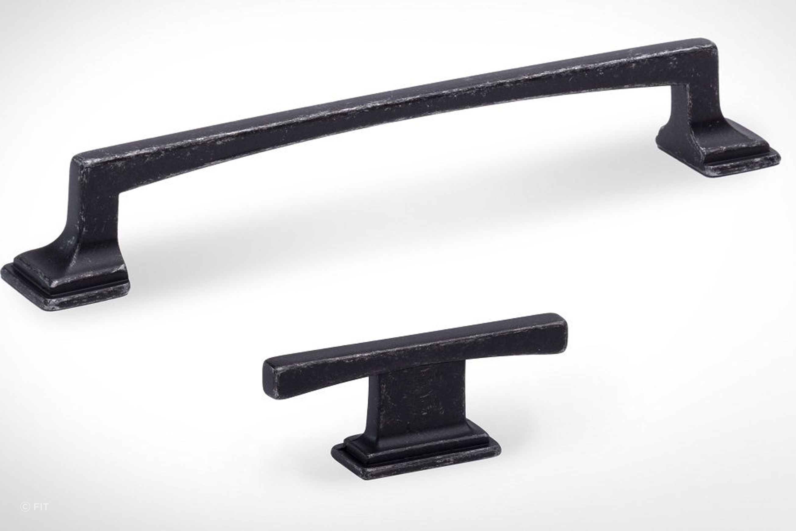 Cabinet Handles & Knobs