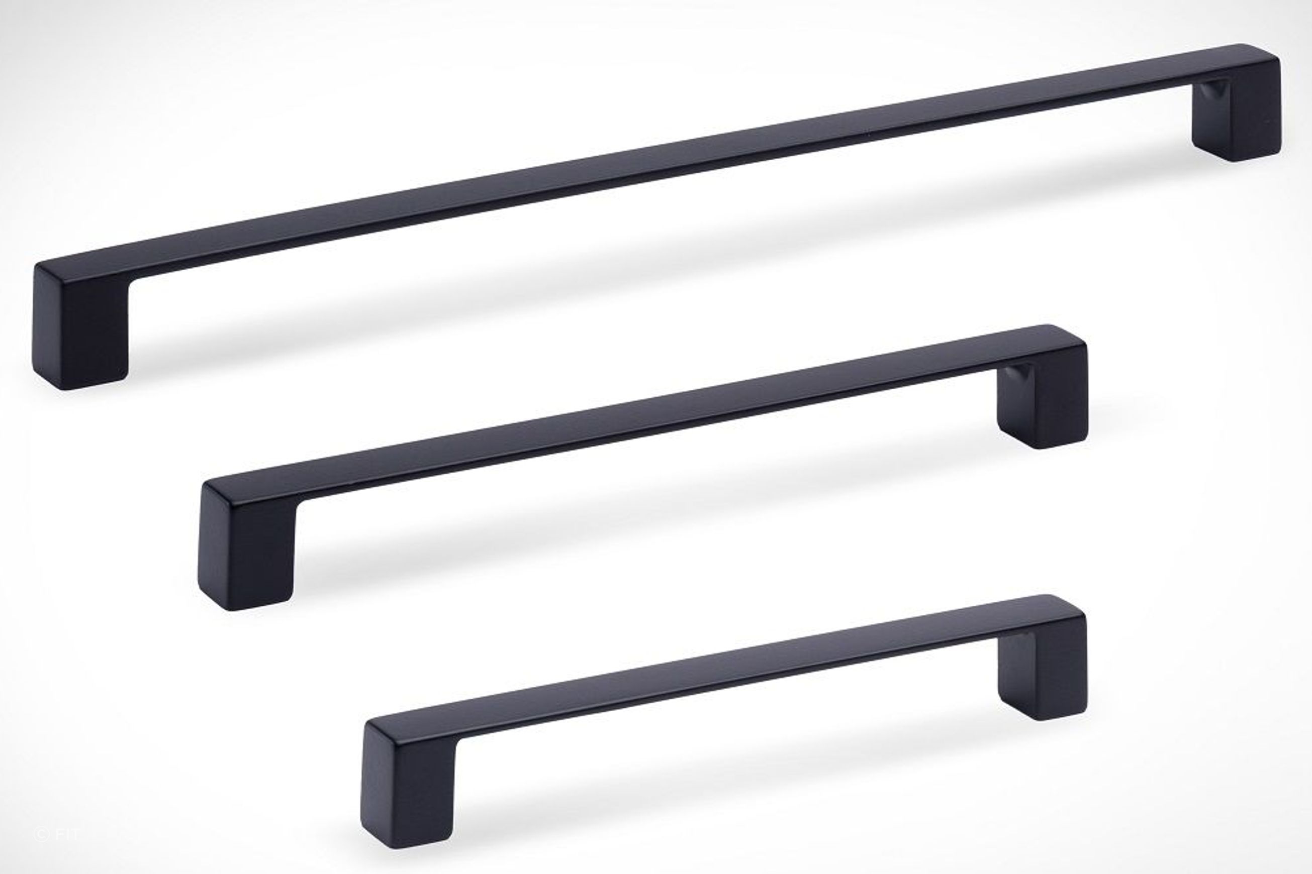 Cabinet Handles & Knobs