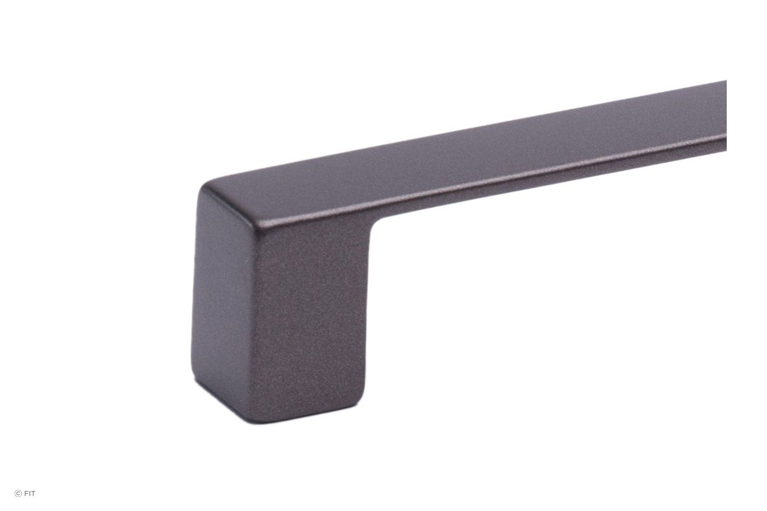 Alvar D Handle