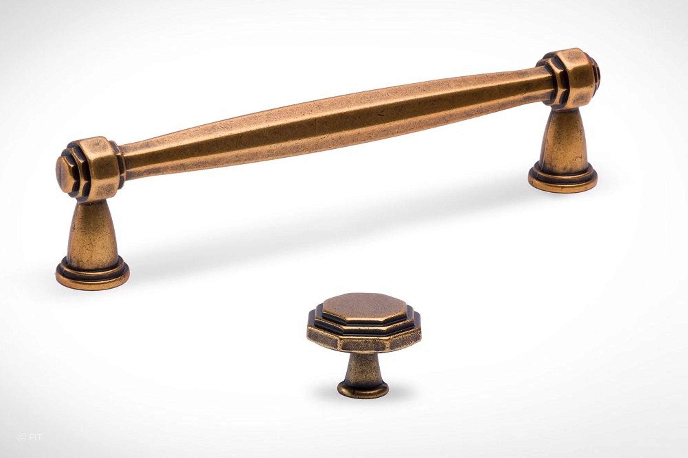 Cabinet Handles & Knobs