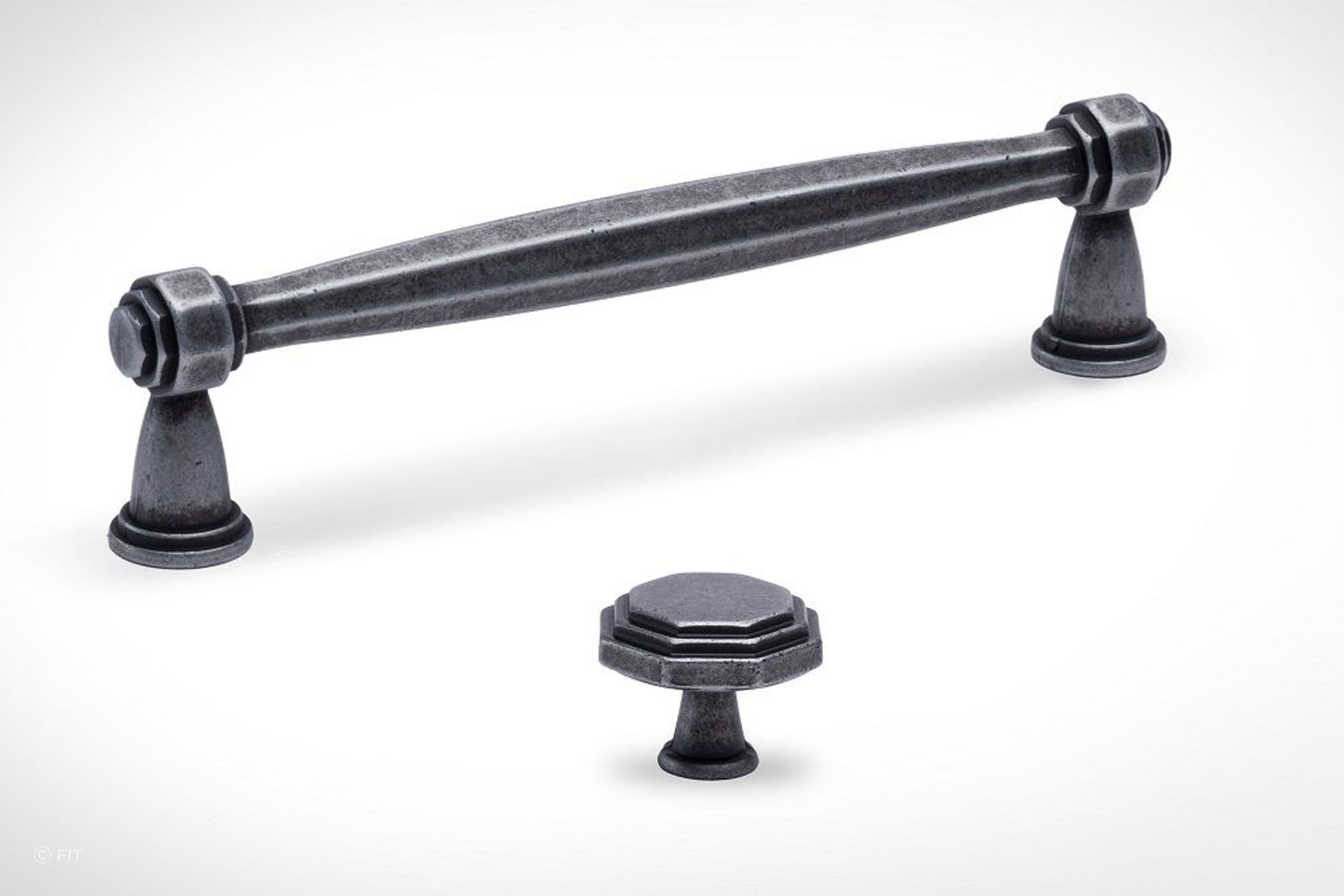 Cabinet Handles & Knobs