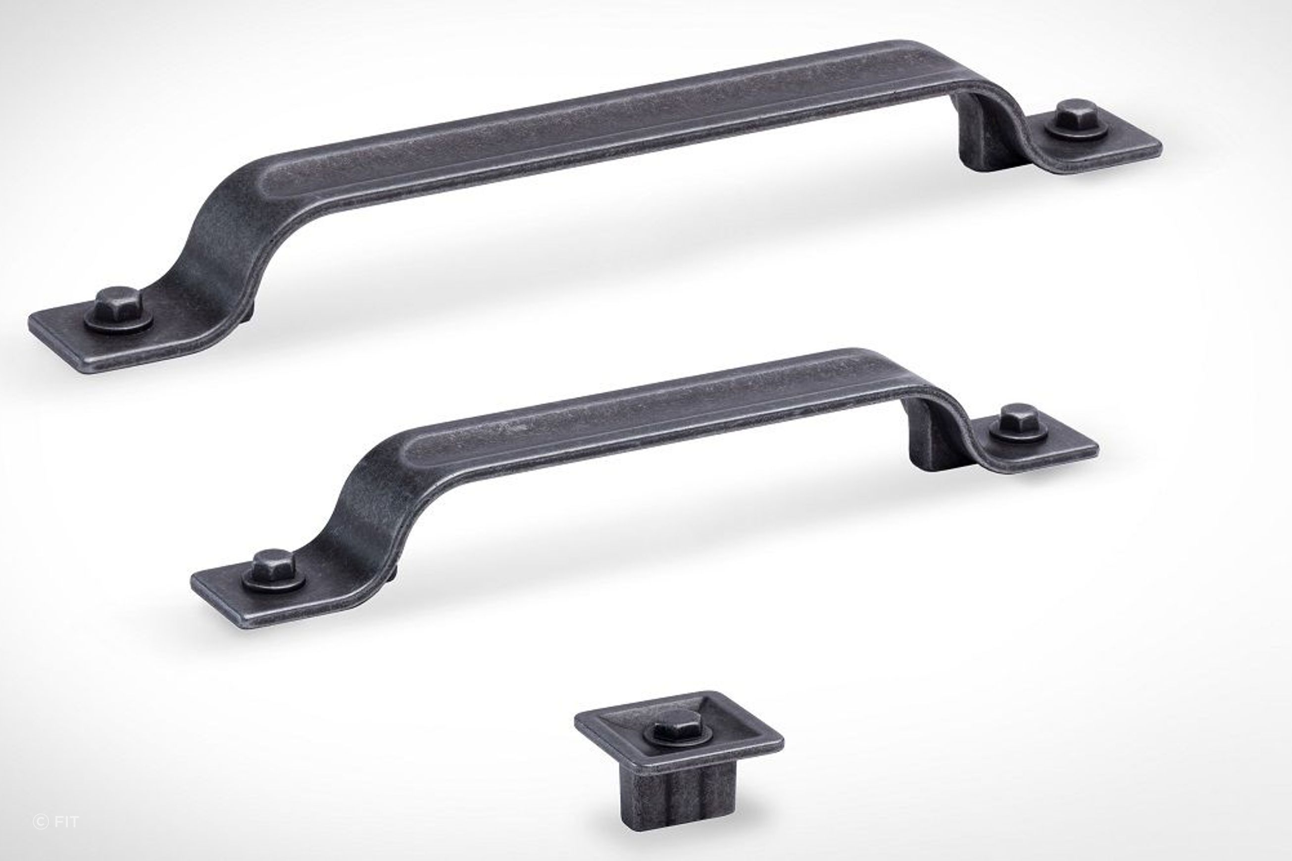 Cabinet Handles & Knobs