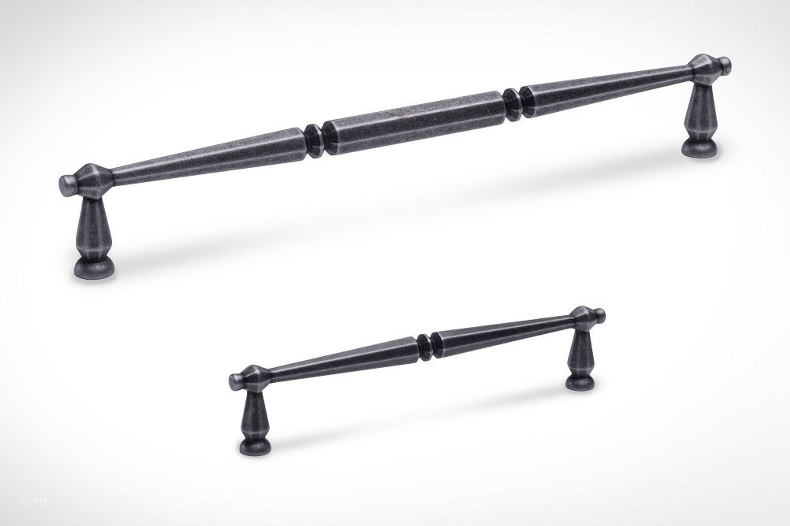 Cabinet Handles & Knobs