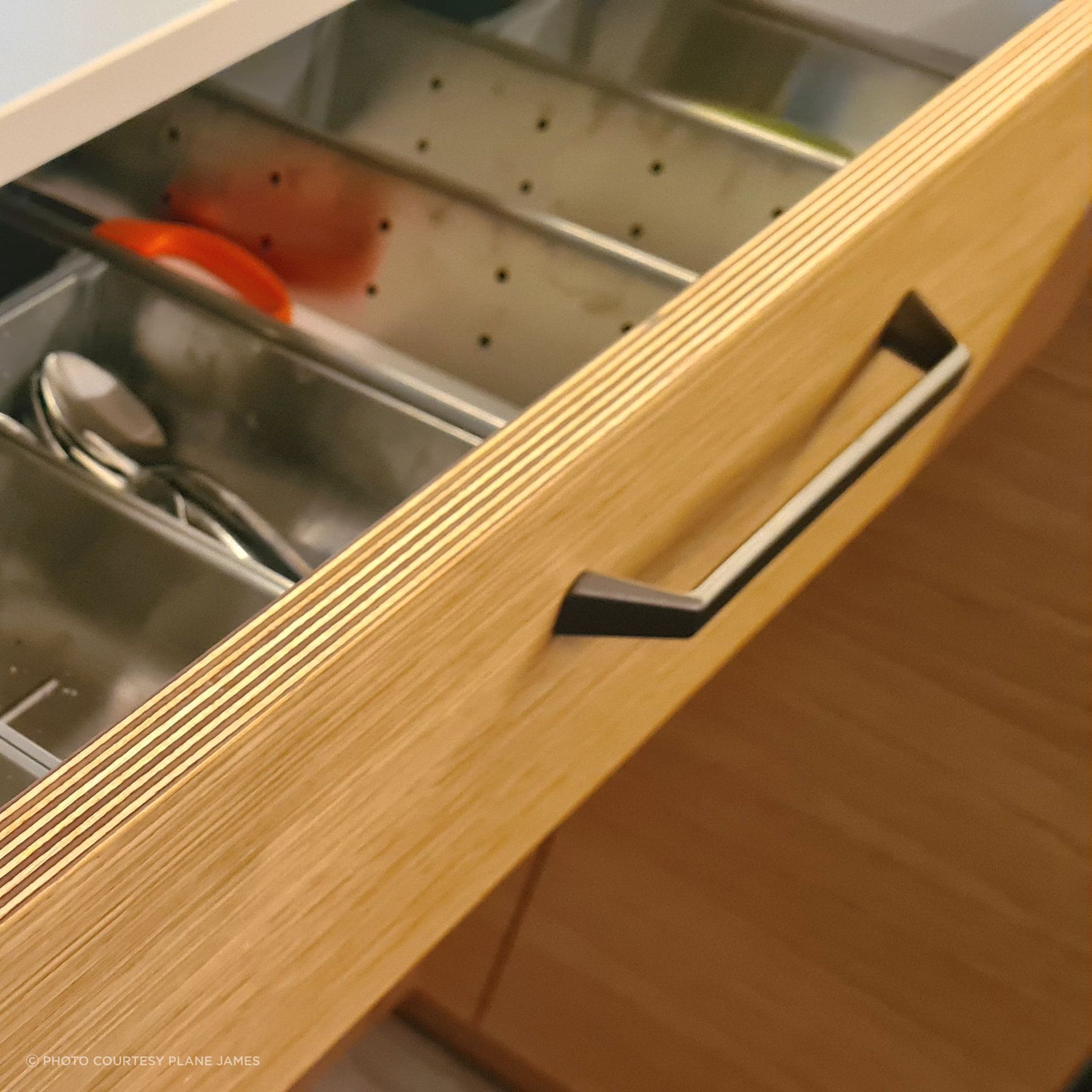 Pietra D Handle