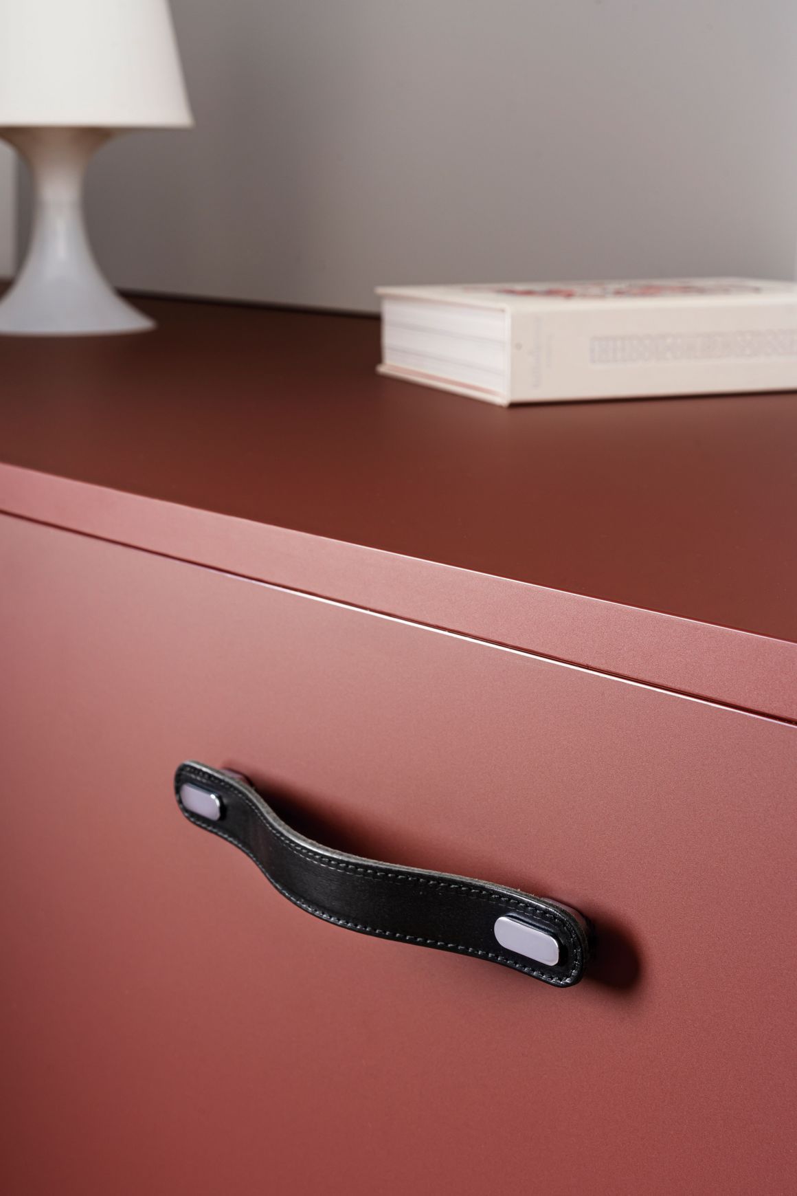 OBLONG Cabinet Handle