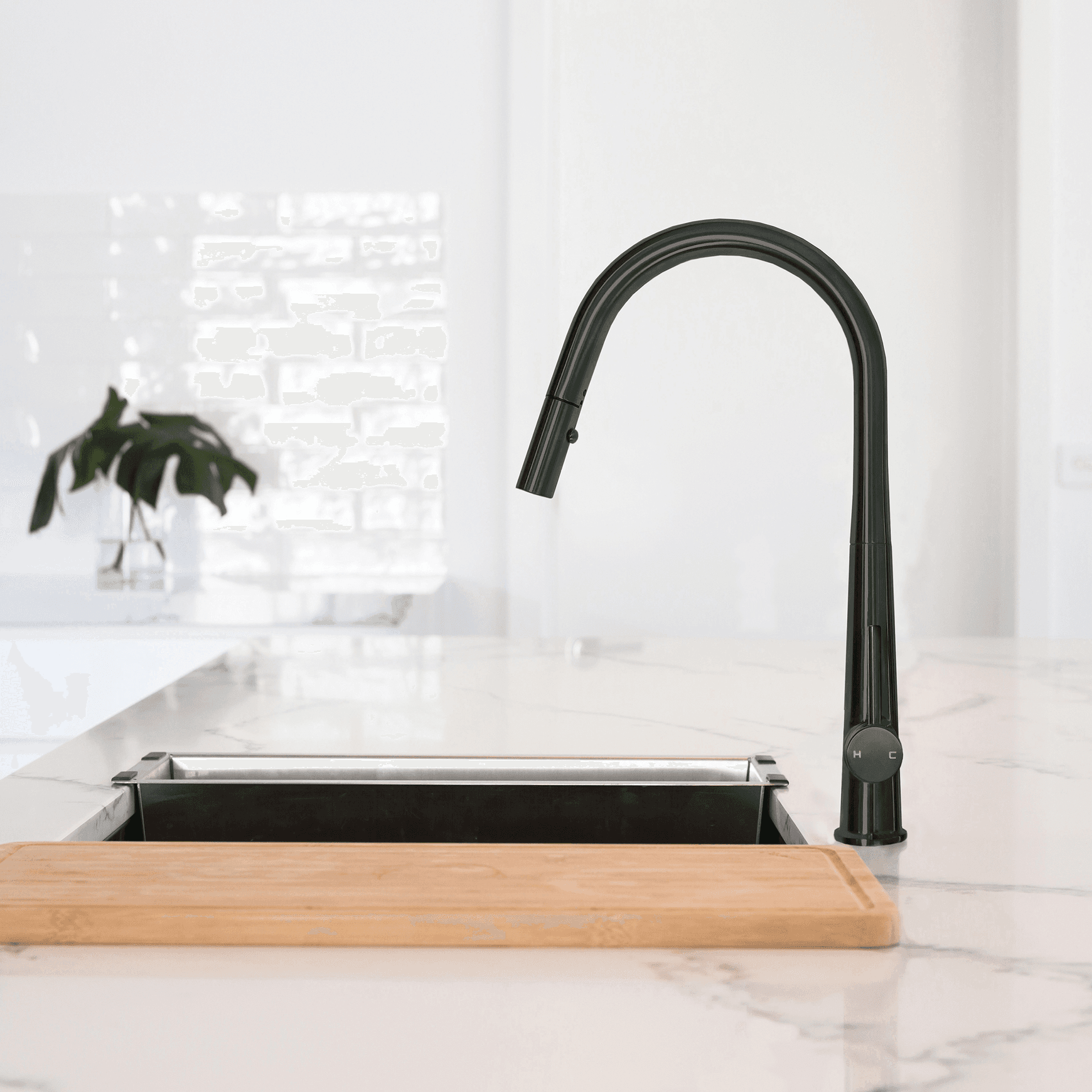 Apollo Pull Out Sink Mixer