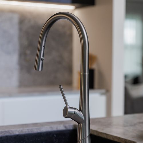 Lustro Kontact Pull-down Sink Mixer