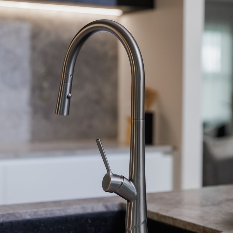 Lustro Kontact Pull-down Sink Mixer