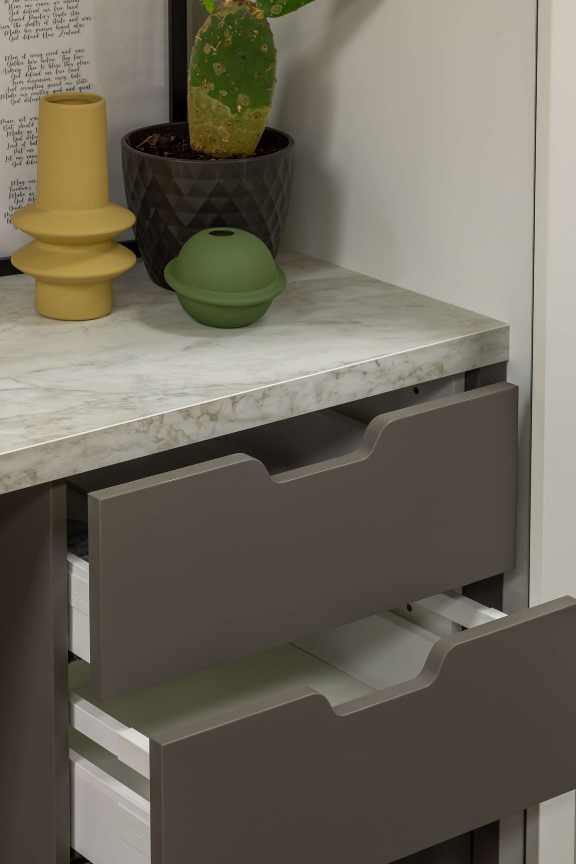 Textaura™ Sophie - Melamine Marble Doors