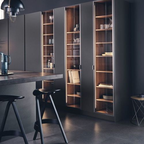 Steel + Classic FS Kitchen by Leicht